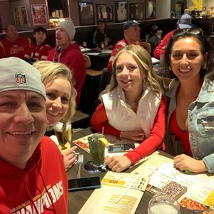 Meet your Posher, Devin